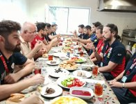 YÖNETİM KURULU OLARAK ARFF MÜDÜRLÜĞÜ NÖBETÇİ ARFF MEMURLARI İLE BİR ARAYA GELDİK